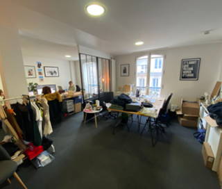 Bureau privé 60 m² 16 postes Location bureau Rue d'Amsterdam Paris 75009 - photo 3
